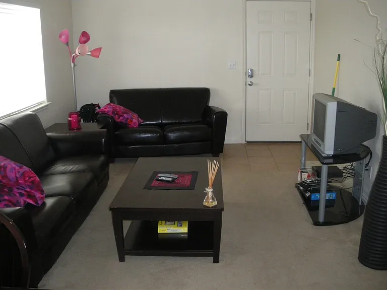 1931 N Canyon Rd #315 — Photo 5