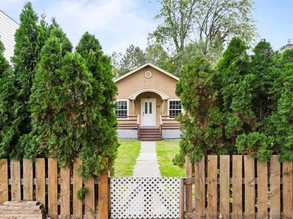 1021 Park Ave, Prosser, WA 99350