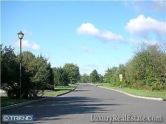 2nd image of 19 Lake Baldwin Dr