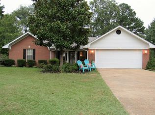 111 Bradford Ave, Fulton, MS 38843