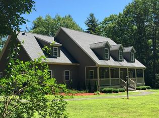 576 W Pelham Rd, Amherst, MA 01072