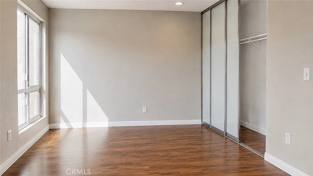 2 bed, 912 sqft, $2,550 — Photo 4