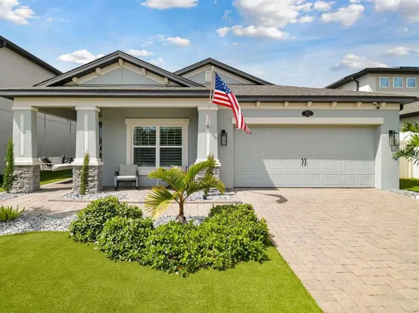 1673 Leaf Flower Ln, Lutz, FL 33558