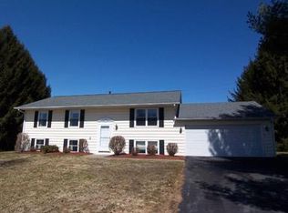 6419 Edgewood Dr, Rome, NY 13440