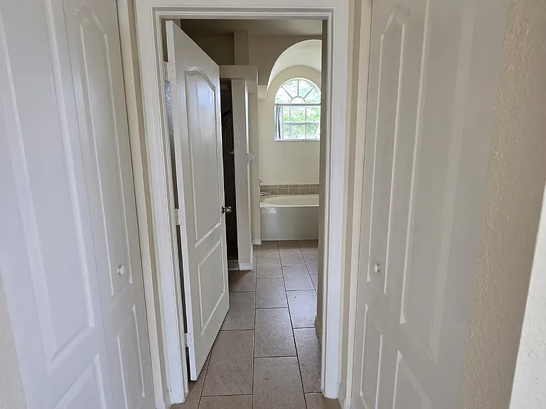 13130 Odham St — Photo 11