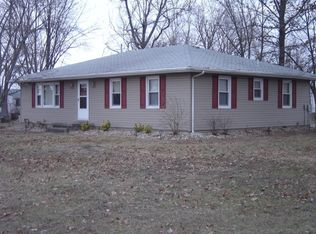 130 Fillmore St, Worden, IL 62097