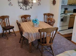 15745 Parkway Ln APT 1, Southgate, MI