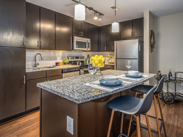 44 W Freedom Way UNIT 610