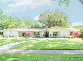2542 Wildwood Dr, Montgomery, AL 36111
