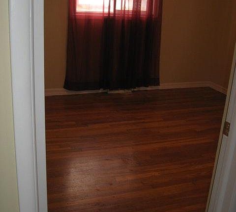3rd image of 4520 Hartwell Rd