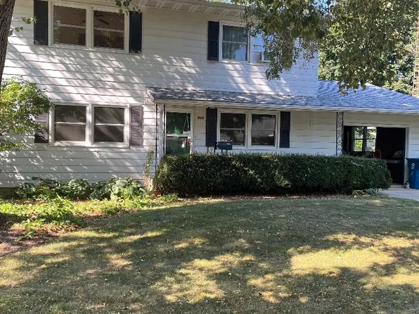 840 E North St, Morris, IL 60450