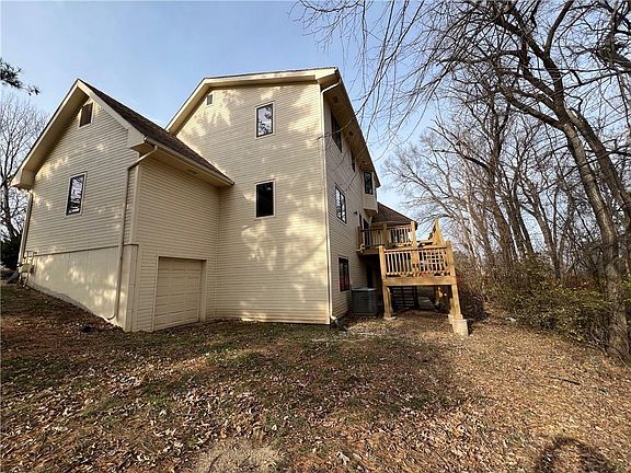 5th image of 2809 Home Pl