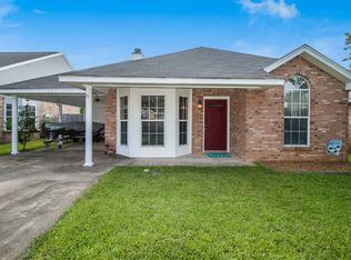 240 Village Cv, Pearl, MS 39208
