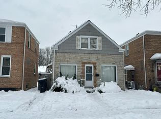 751 Manchester Ave, Westchester, IL 60154