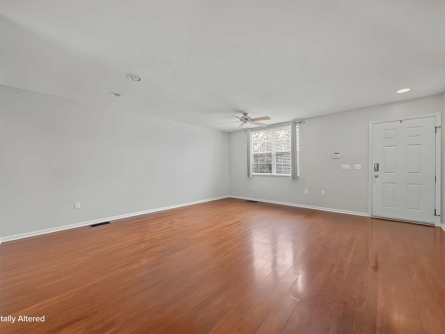 2 bed, 2.5 bath, 1280 sqft, $2,100 — Photo 3