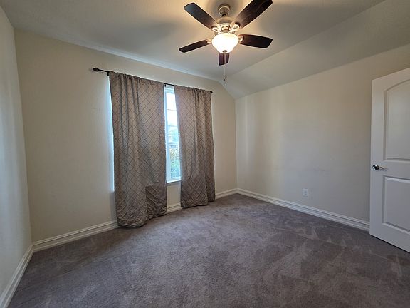 4th image of 2349 Boatman Dr