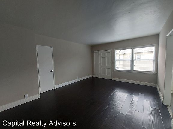 4th image of 2176 Magnolia Ave