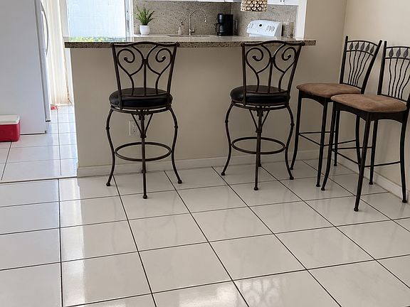 5th image of 14531 SW 142nd Pl