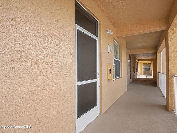 4th image of 6848 Toland Dr APT 303