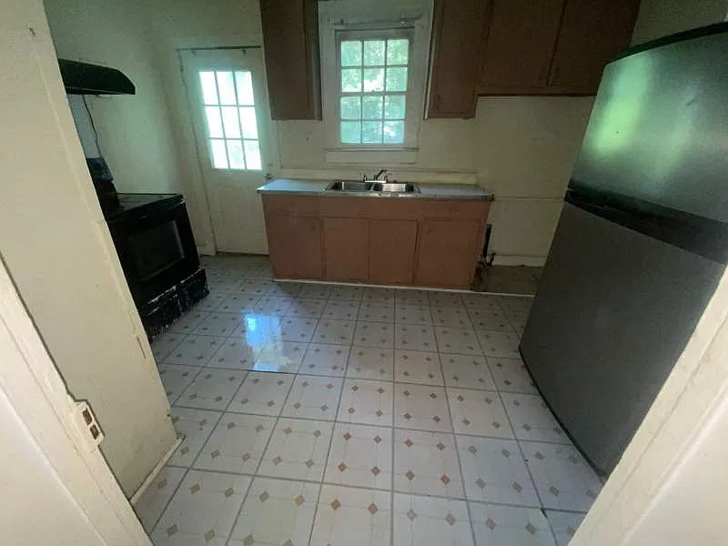 2 bed, 736 sqft, $950 — Photo 4