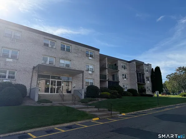 308 MEADOWSIDE Road #312, Milford, CT 06460