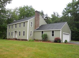 47 Wheel Wright Rd, Hampstead, NH 03841