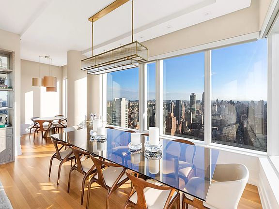 3rd image of 252 E 57th St #53B