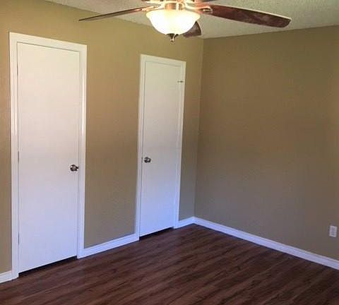 Lots of closets and ceiling fans