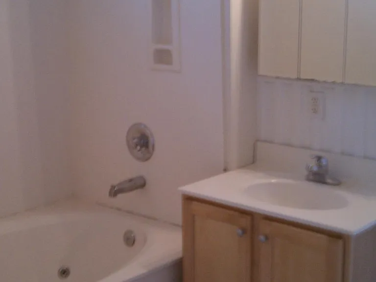 320 N 25th St #B — Photo 5