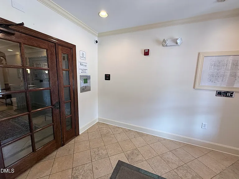 10411 Rosegate Ct #3 — Photo 39