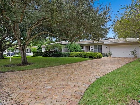 2nd image of 1246 Algardi Ave #0