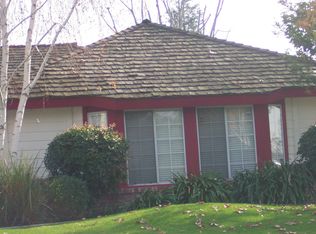 2704 Oak Bush Ct, Bakersfield, CA 93311