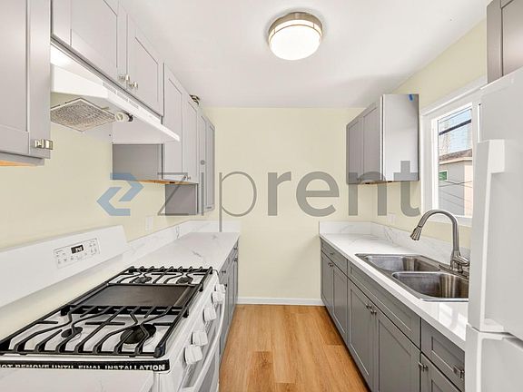 5th image of 610 N Garfield Ave #1/2