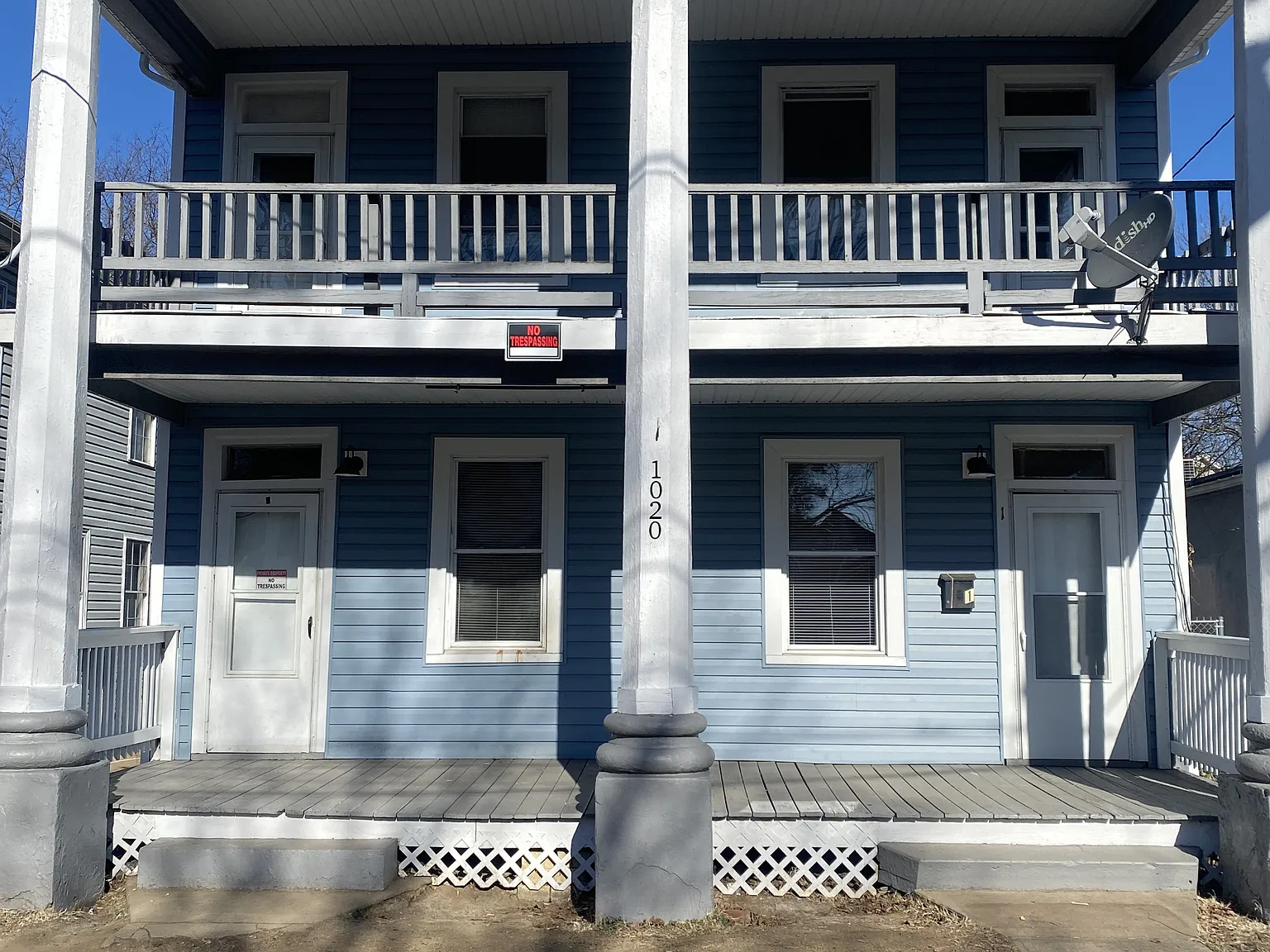 1020 Jamison Ave - 3 — Photo 1