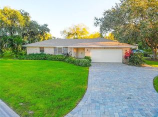 1915 Dalecroft Rd, Sarasota, FL 34235