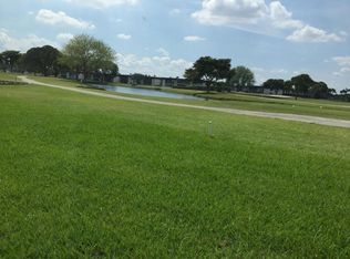 225 Burgundy E, Delray Beach, FL 33484