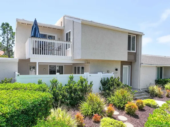 1103 Woodlake Dr, Cardiff, CA 92007