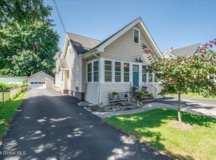 3 Cooper Ave, Troy, NY 12180