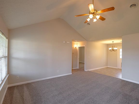 4th image of 1118 Binford Ct