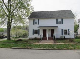 403 Carter Ave, Harriman, TN 37748