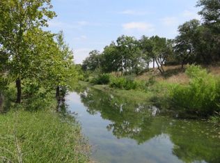 1056 Bear Creek Rd, Kerrville, TX 78028