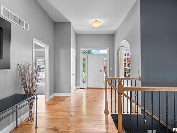 5th image of 4821 Key West Ln
