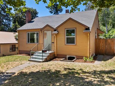 229 Cherry St, Moscow, ID, 83843