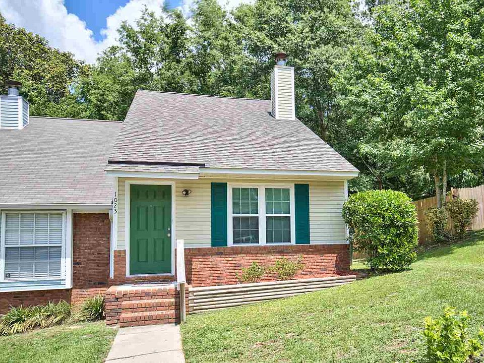 1st image of 1023 Copper Creek Dr #B