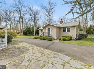 3 Riedel Dr, Tabernacle, NJ 08088