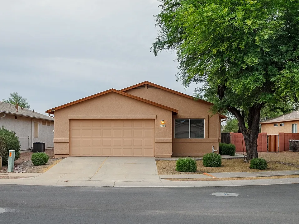 3530 W Ethan Crossing Ln
