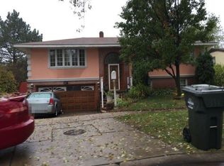 1734 Kingston Cir, Carpentersville, IL 60110