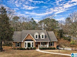 6733 Remington Cir, Pelham, AL 35124