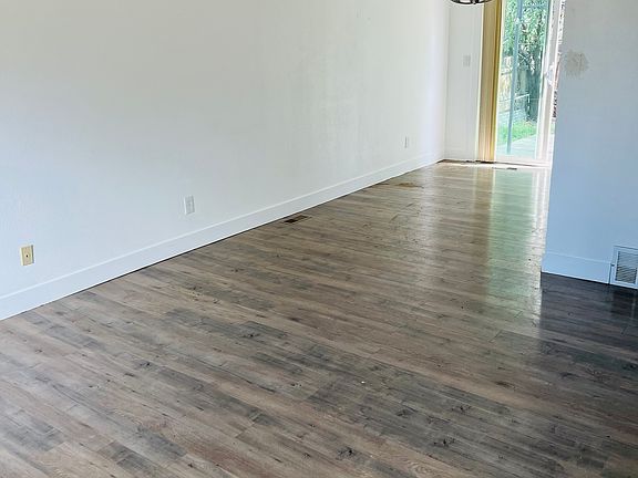 3rd image of 2025 Broman Ct