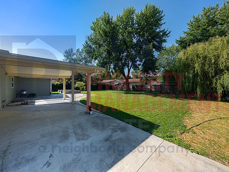 1725 Crock Dr — Photo 15